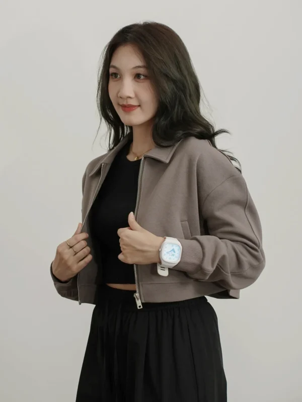 The Zipper Outer - Image 2