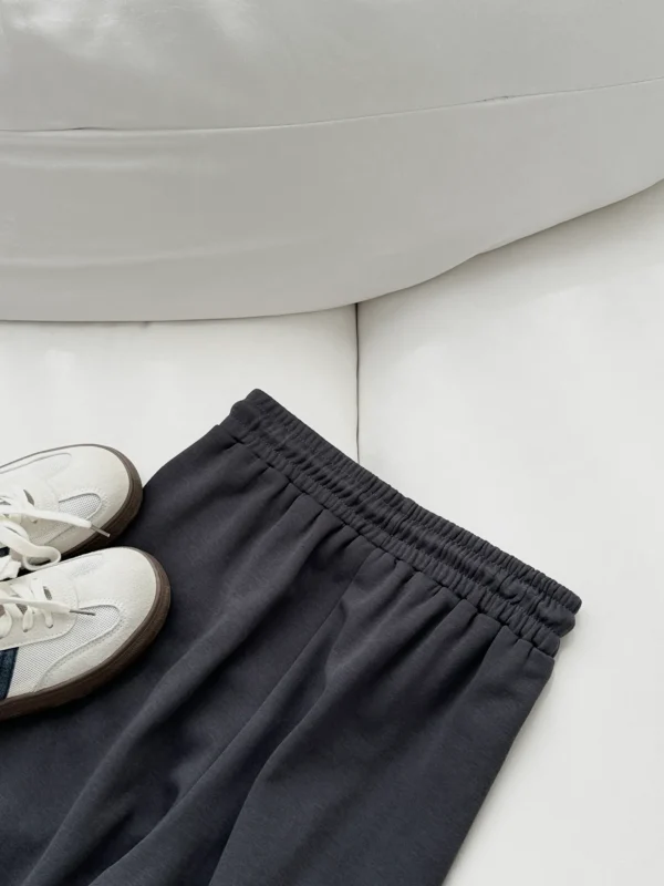 The Ordinary Jogger - Image 4