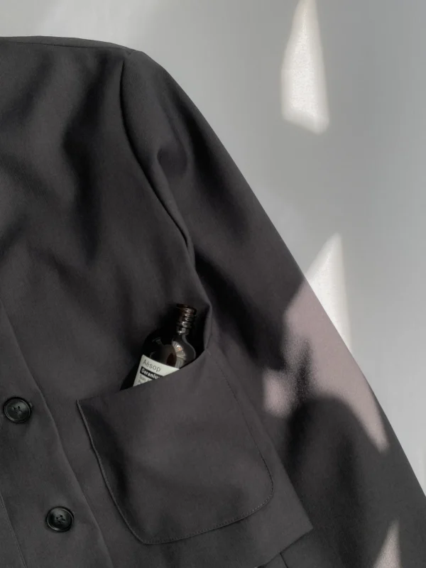 Amelia Plain Outer - Image 5