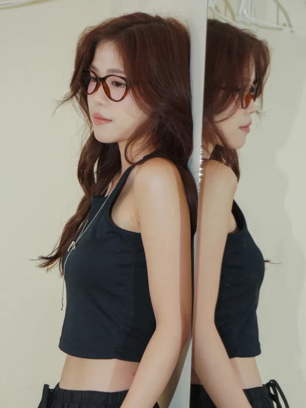 Daily Bra-Free Tank Top - Image 3