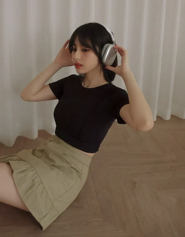 Structured Stitch Crop Top - Image 3